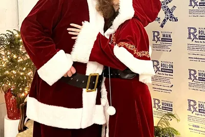 Rockstar Blends | Winterdelic 2024 | Santa and Mrs Claus stop by the booth